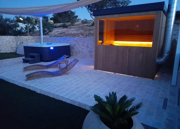 Gagliana Zizanj *