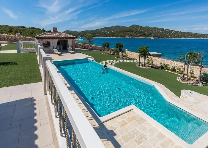 Gagliana Zizanj * Otok Zizanj