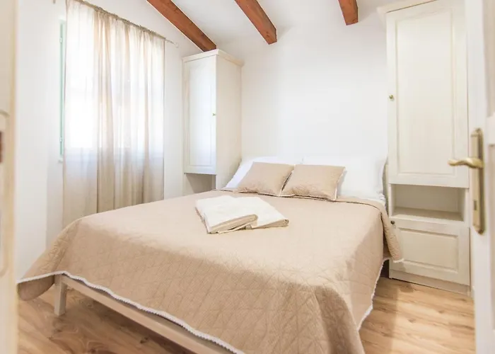 Gagliana Zizanj Villa *